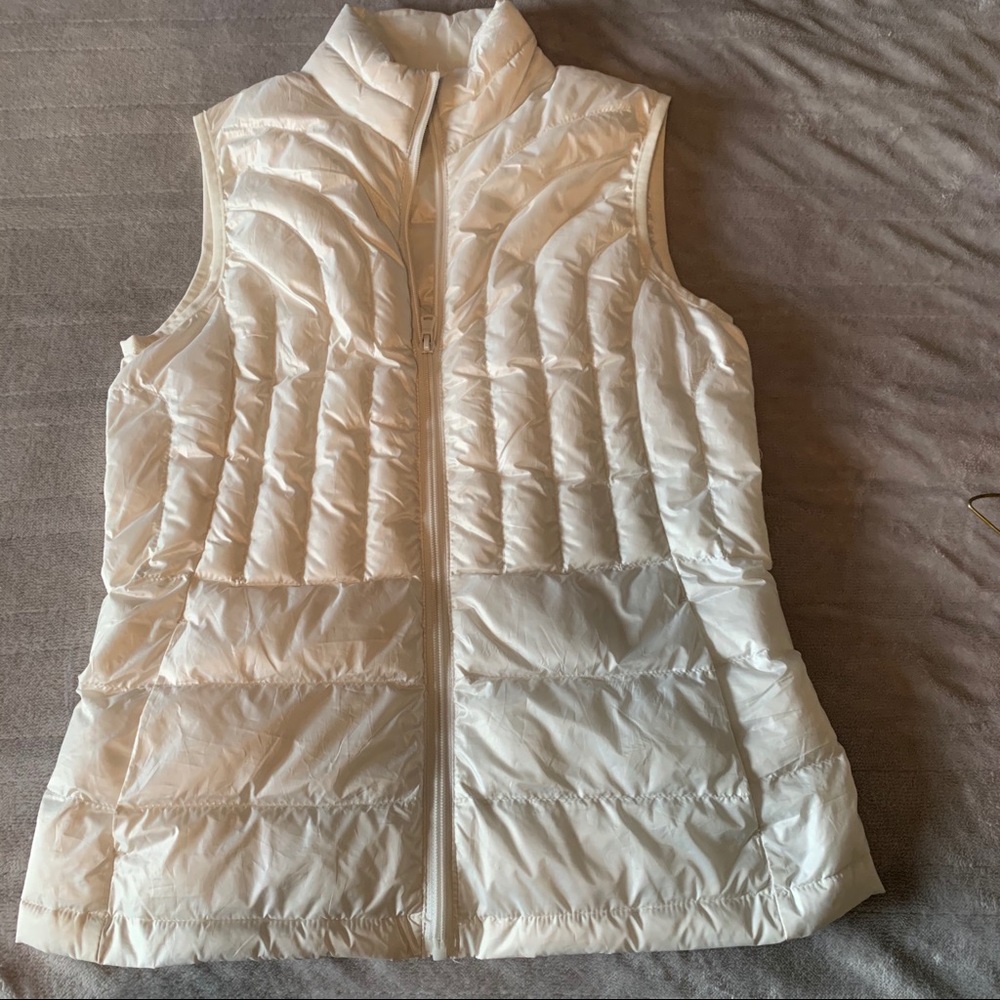 white puffer vest!